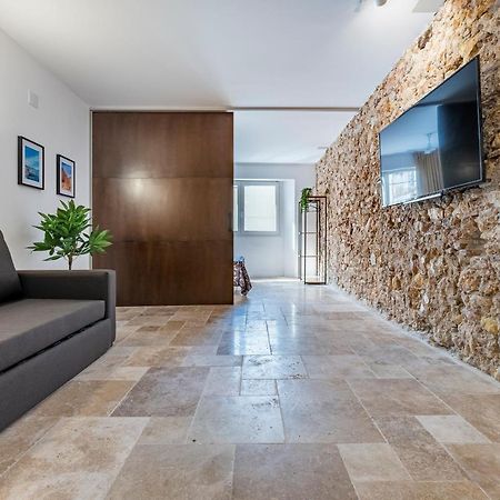 Stone Wall Apartment En Barri Port Maritim Tarragona Zewnętrze zdjęcie